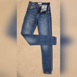 👖Bershka High Waist Skinny Jeans Size 2